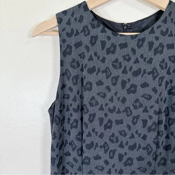 Nicole Miller Sleeveless Animal Printed  Sheath Dress - Picture 6 of 16